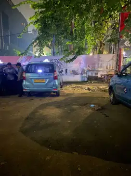 Di butuhkan supir driver