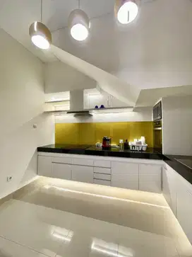 Rumah Mewah Murah Ready Stok Strategis di Jantung Kota Ciganjur