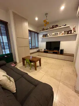 Disewakan Rumah Siap Huni di Lebak Bulus Jakarta Selatan