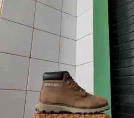 Caterpillar founder size 41 original.