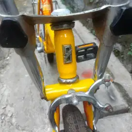 Sepeda antik klasik vintage japan