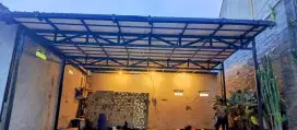 Kanopi baja ringan