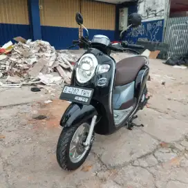 Honda scoppy 2018 dp 500ribu