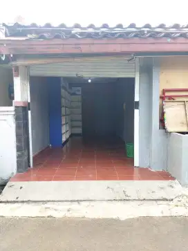 Disewakan Gudang / Rumah / Rumah Toko di Ciputat, Tangerang Selatan