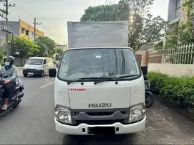 Isuzu Traga Box Tinggi SKA 2021 Km70rb