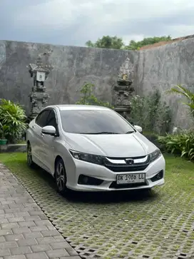 CITY E 2014 MATIC LOW KM