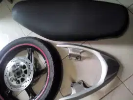 Jok mio sporty,behel/pegangan mio sporty,velg roda depan mio sporty.
