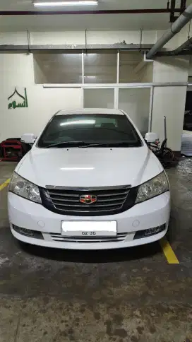 Sedan Geely Emgrand EC7