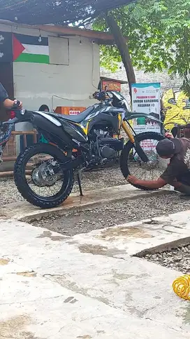 CRF 150 2021 warna hijau Army