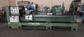 Jual mesin bubut Taiwan