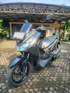 Yamaha Lexi 125 VVA 2023 Hitam Full Orisinil Surat Lengkap Siap Pakai