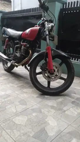 Antik jadul CB 125 tahun 1974,pajak isi