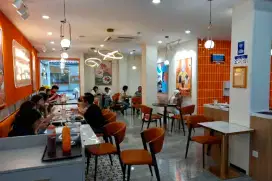 Di butuhkan segera kasir wanita untuk outlet ayam crispy