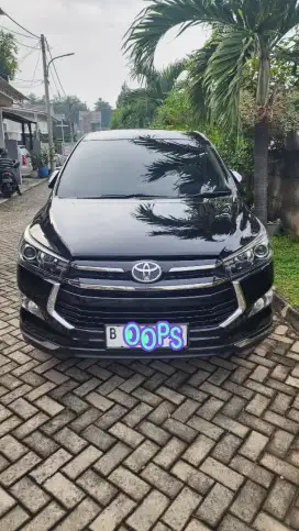 DIJUAL VENTURER BENSIN 2.0 MATIC