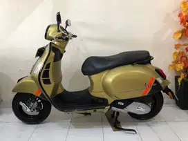 Vespa GTS 150 pmk 2024 super sport!!