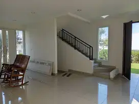 Dijual Rumah Hook di Summarecon Bandung Siap Huni