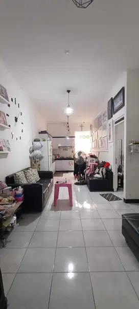Dijual Rumah Terawat di TKI 3