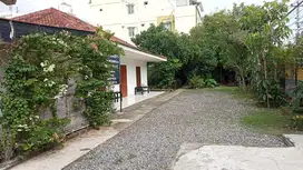 DISEWAKAN RUMAH KELUARGA
