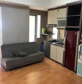 Apartemen Green Lake Sunter 2BR furnish interior, view pool, min 3bln
