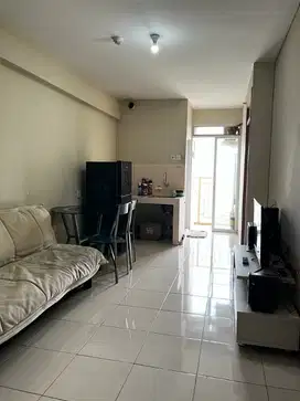 DISEWAKAN APT GREEN PALM, 2 BR, Dekat Green Lake, GITC
