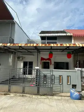 DiJual rumah 1,5Lantai Palm Regency 2 Batam center