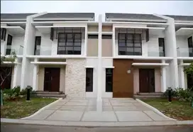 Dijual Cepat rumah di Cluster Burgundy Summarecon Bekasi.