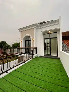 Strategis! Rumah Sulfat Bangunan Baru Dekat Sekali Dari Jalan Raya
