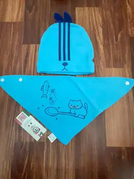 Set topi dan slaber baby
