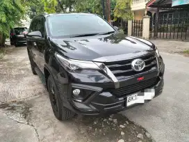 [Kick Sensor‼️Toyota Fortuner VRZ TRD Hitam 2019