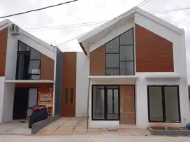 Rumah Murah akses 5 menit ke stasiun Depok
