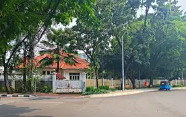 Rumah di Teuku Umar Menteng jakpus