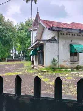 DIJUAL RUMAH/TANAH DENGAN HARGA TERJANGKAU DAERAH MENTENG JKT PUSAT