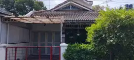 Dijual rumah siap huni lokasi strategis Pajajaran kota bandung