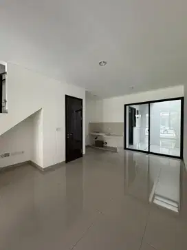 Disewakan rumah pantai indah kapuk 3 kamar tidur 2 lantai 6x12.5