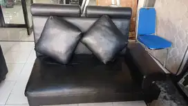 Sofa Bed Multifungsi Nyaman dan Hemat Tempat untuk Rumah Stylish Anda