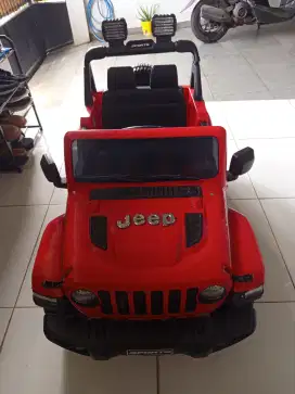 Mainan Mobil Jeep - Remote Control