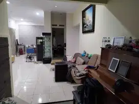 Rumah Semi Furnished Row Jalan Lebar, Cluster Canary Gading Serpong