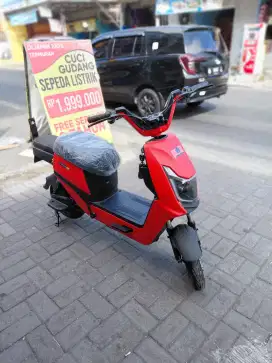 SEPEDA LISTRIK PACIFIC HARGA 4 JUTAAN BISA KREDIT DP 0% BUNGA 0