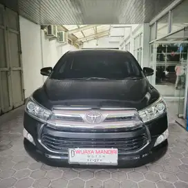 TOYOTA INNOVA 2.4 V A/T DIESEL 2017