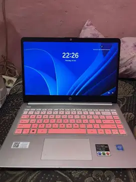 Laptop HP 14S  Ram 8 SSD 256