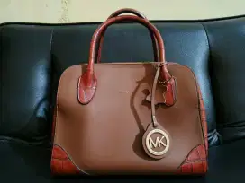 Tas Branded Michael Korps mulus Ori 90%