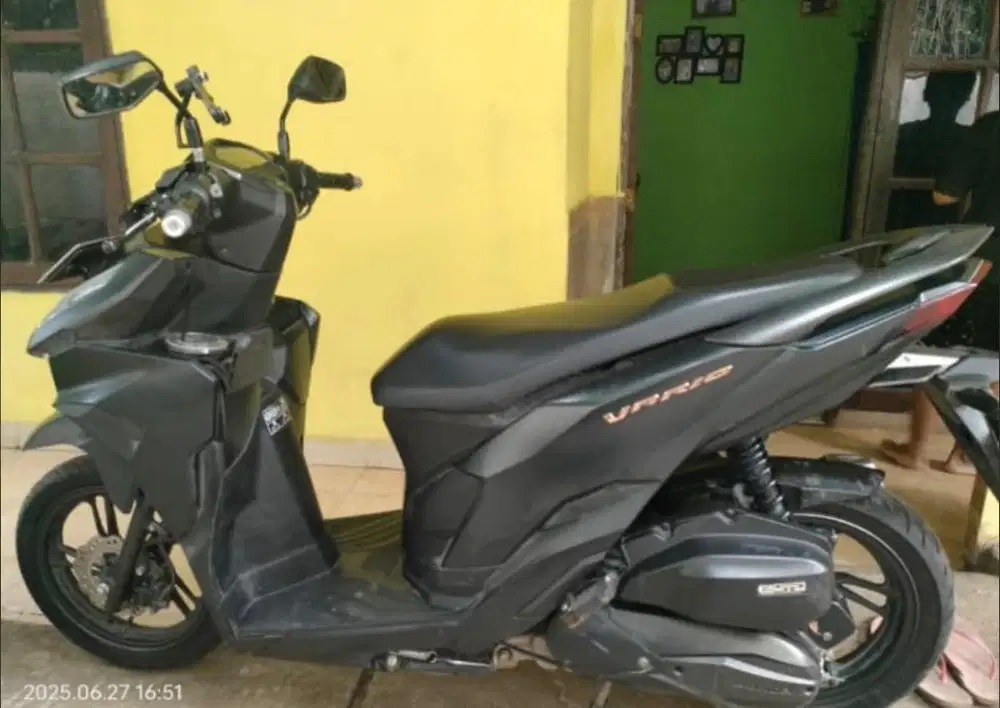 Vario 125 CBS 2023