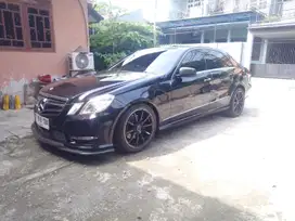Mercedes-Benz E300 2012 Bensin