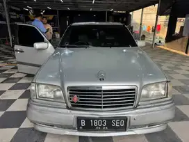 Mercedes-Benz C200 1996 Bensin
