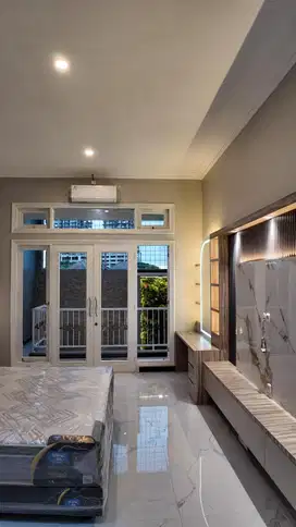 Dijual Rumah Mewah Citraland Utama
