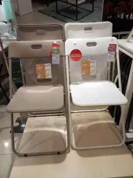 Kursi lipat varden