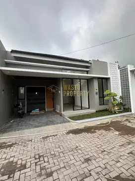 RUMAH MODERN DALAM CLUSTER, HANYA 9 MENIT KE SLEMAN CITY HALL