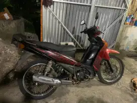 di jual yamaha Vega ZR komplit pjk off  pembuatan2011 plat B Jakarta