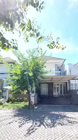 Dijual Rumah Graha Family 2 Lantai
