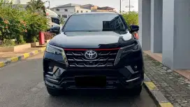 [ LOW KM ] Toyota Fortuner Vrz Trd Sportivo Facelift 2.4 AT 2021/2022